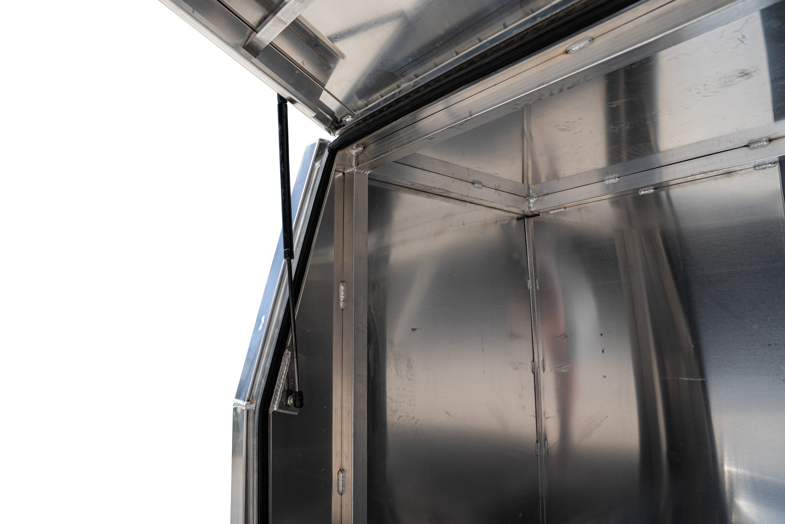 Aluminium Canopy With 1/4 Dog Box 3 Aluminium Ute Canopy with 1/4 Dog Box