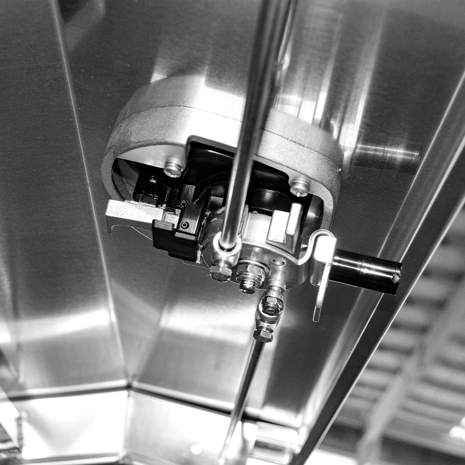 Flat Plate Half Open with 2 Drawers 9 Flat Plate Half Open with 2 Drawers Toolbox