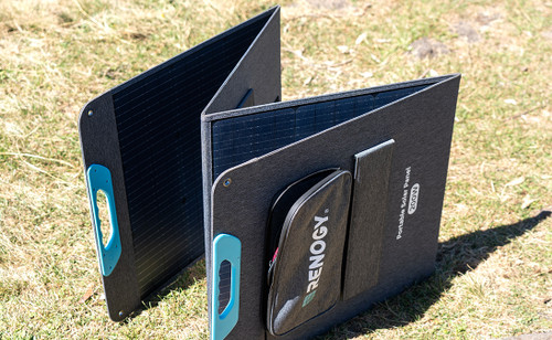 Renogy 200W Portable Solar Panel 14 Compact and Foldable for Easy Storage