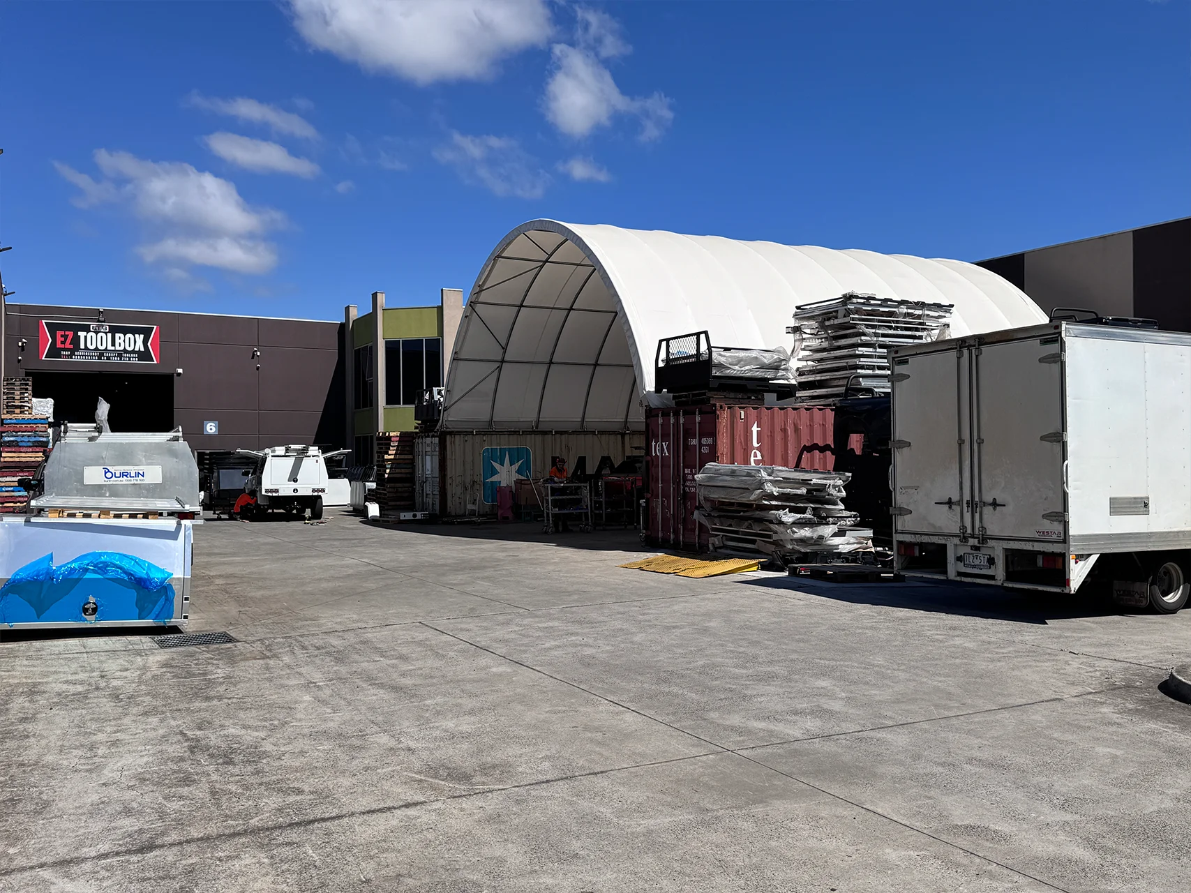 Showroom 7 MEL-Store7 (1)