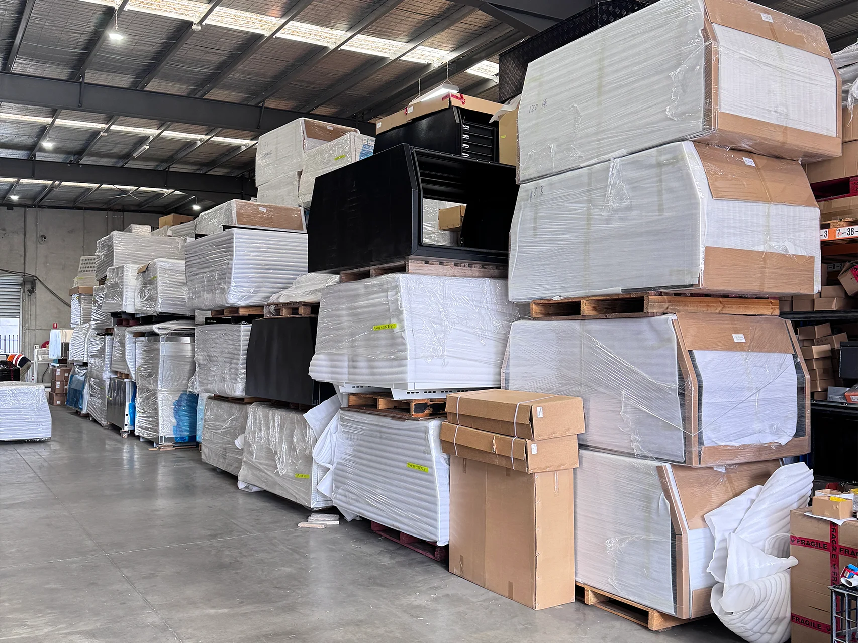 Showroom 8 MEL-Store8 (1)